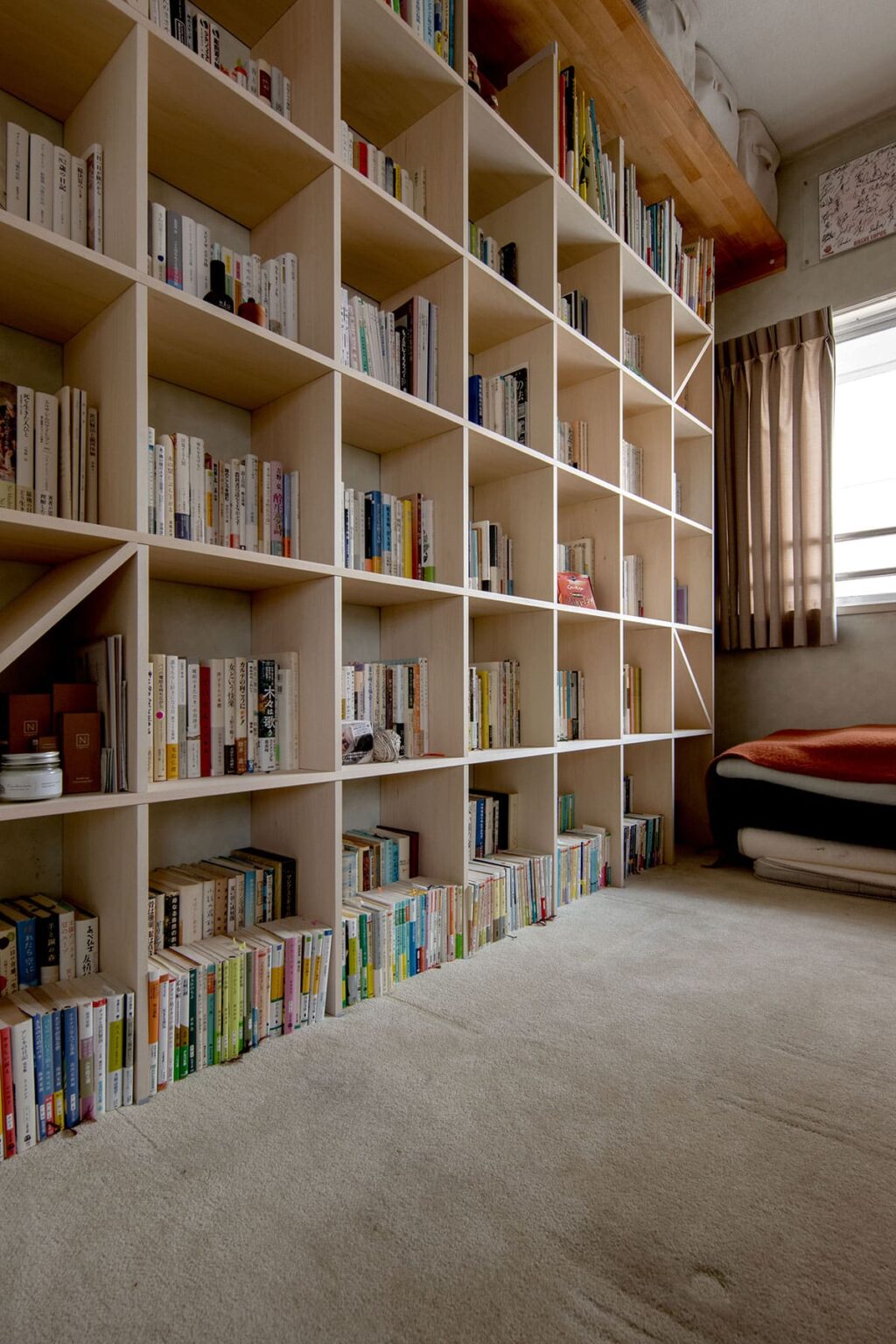 リビングの本棚 - Shelf 壁一面の本棚 奥行250mm - マルゲリータお客様事例