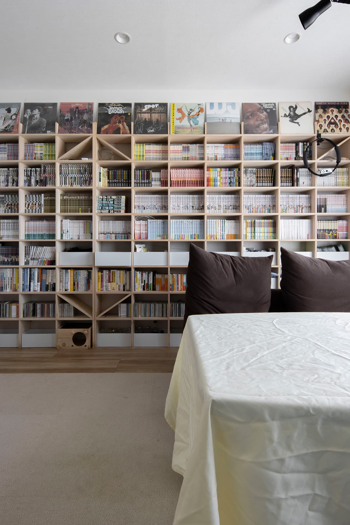 造作本棚は後悔する? 費用や造作以外のアイデアをご紹介