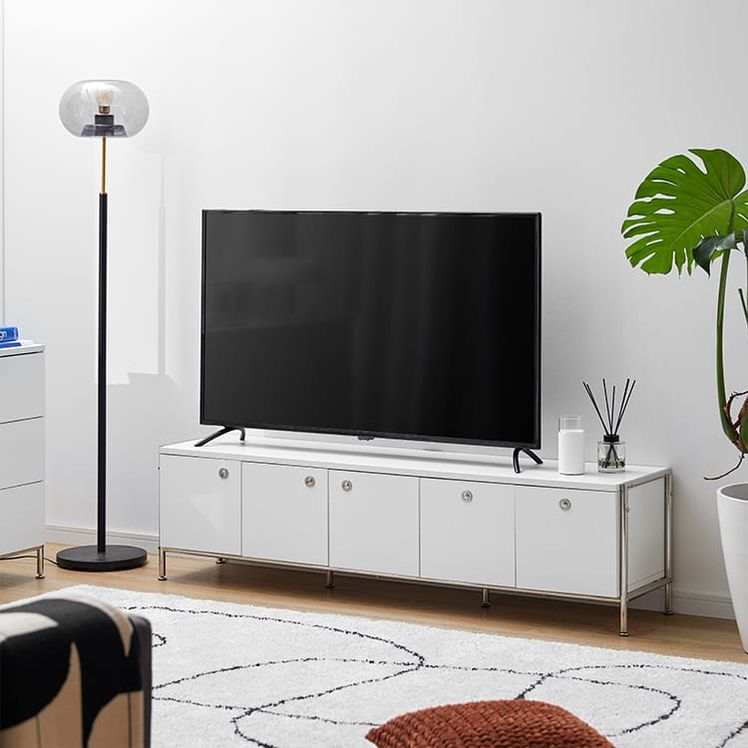 おしゃれなロータイプテレビ台7選 シンプル・収納付き・小さめなどのおすすめ商品の事例を紹介