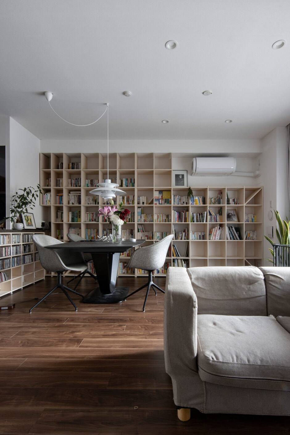 造作本棚は後悔する? 費用や造作以外のアイデアをご紹介