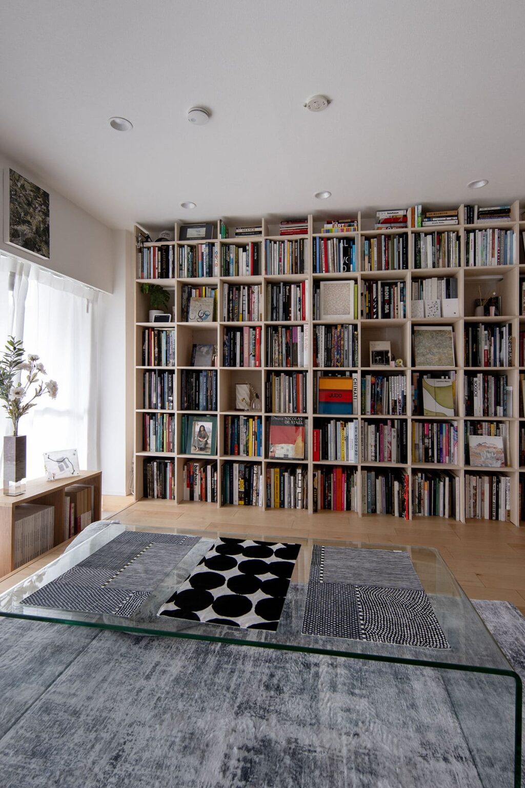 壁に収納を作る方法をご紹介 壁に穴をあけない、工事なしの簡単な方法をご紹介