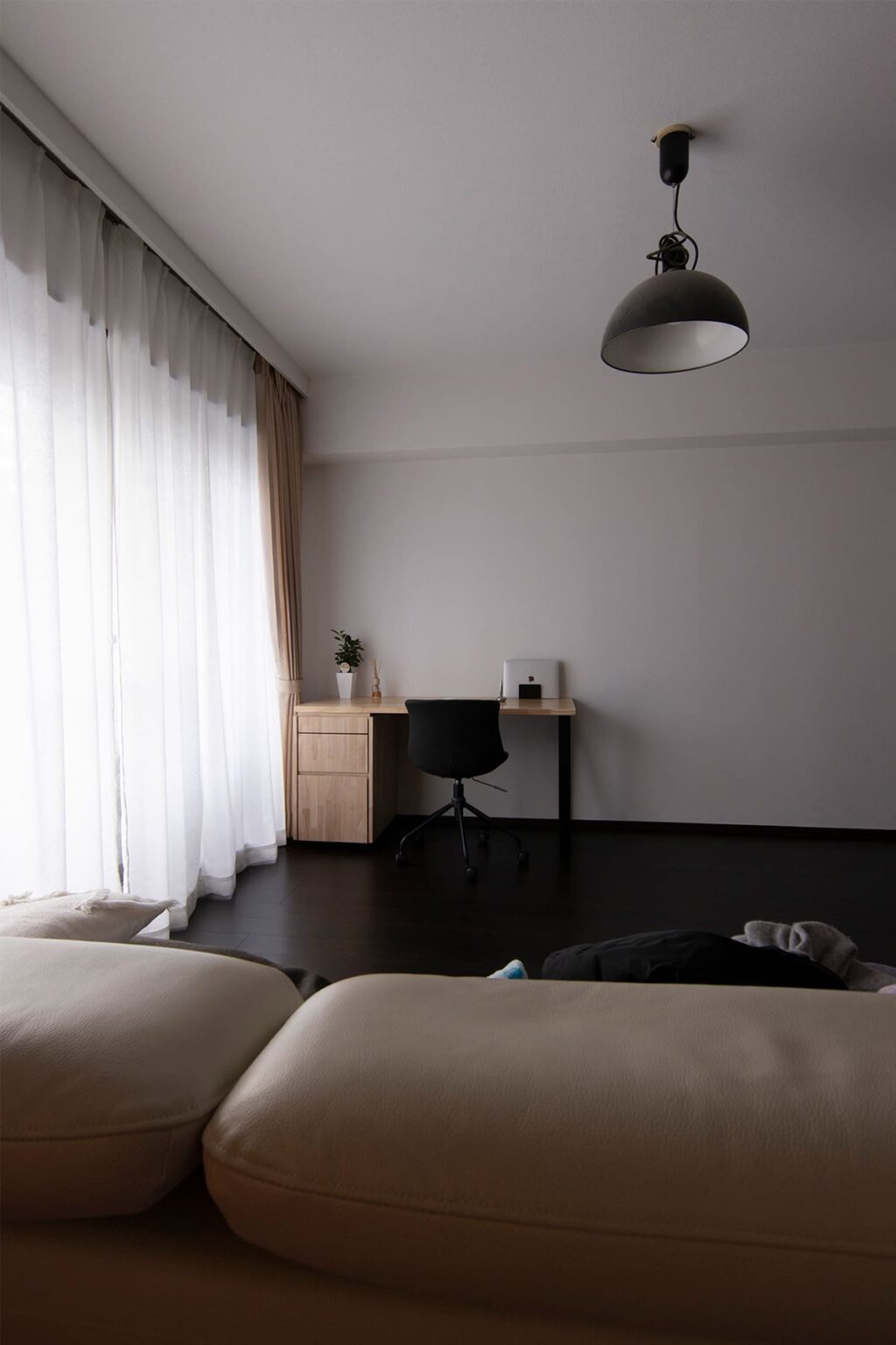 高校生の勉強机のおすすめ商品 シンプル・集中できる・収納付き机をご紹介