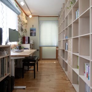 Shelf 壁一面の本棚 奥行350mm - マルゲリータお客様事例