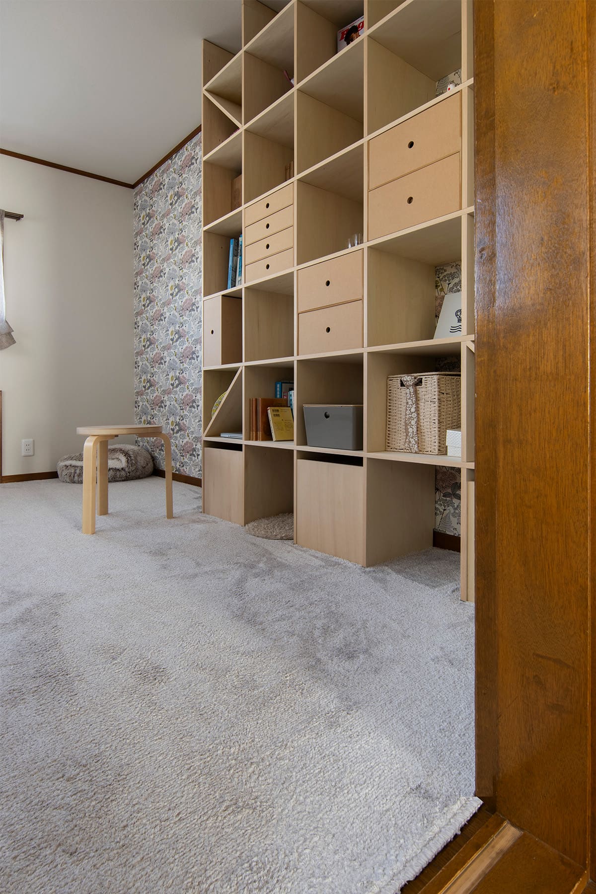 書斎の本棚・デスク - Shelf 壁一面の本棚 奥行250・壁一面の本棚 奥行350・Studio ワークデスク - マルゲリータお客様事例