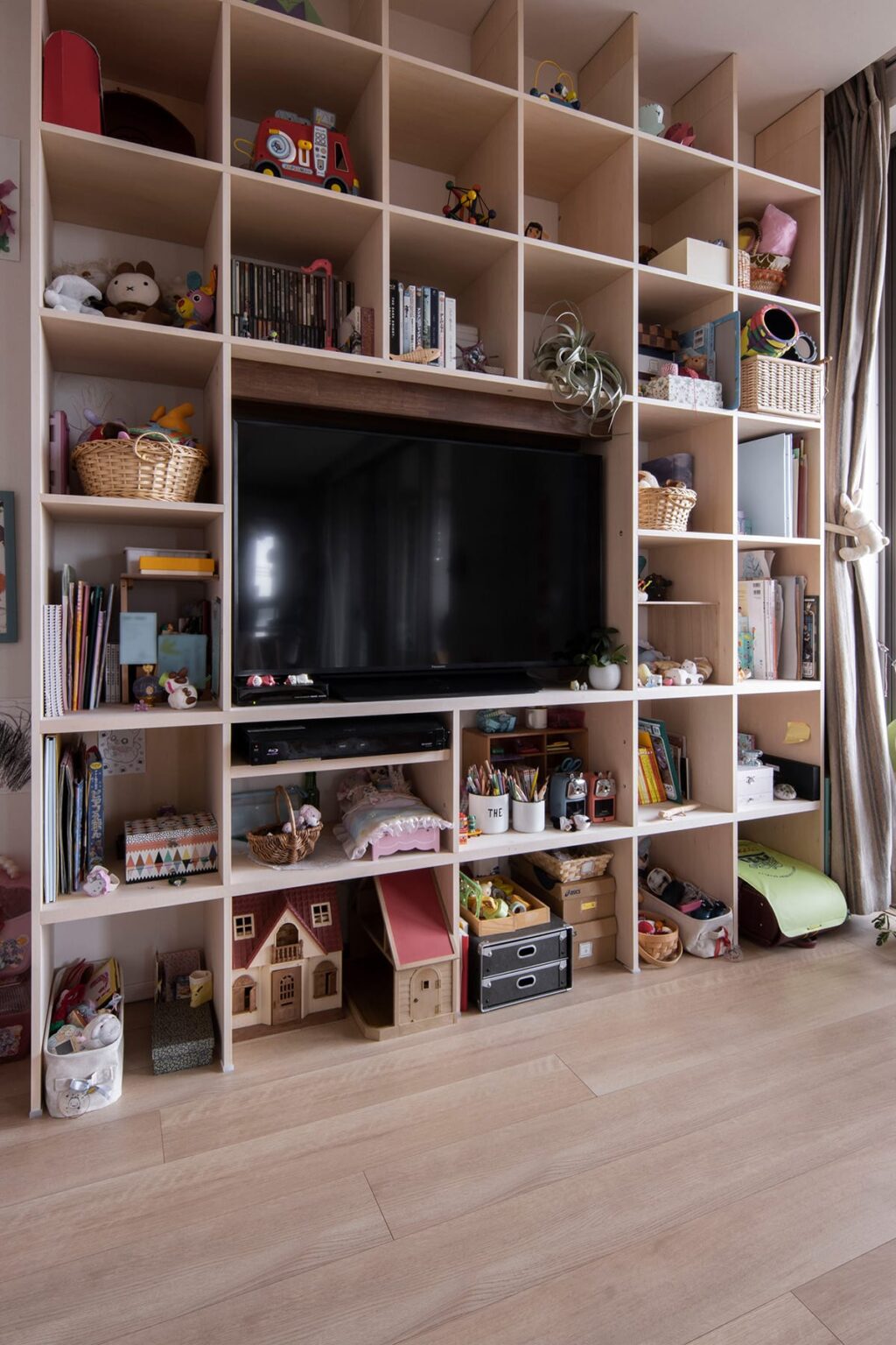 おもちゃの片付けアイデアと大量のおもちゃを収納する方法を紹介