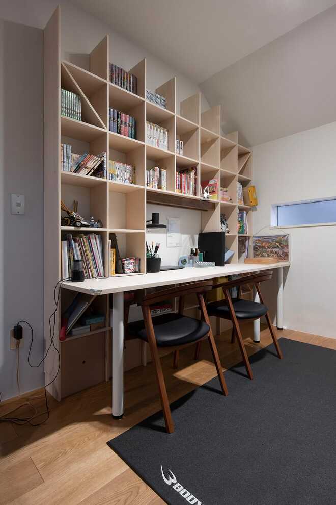 高校生の勉強机のおすすめ商品 シンプル・集中できる・収納付き机をご紹介