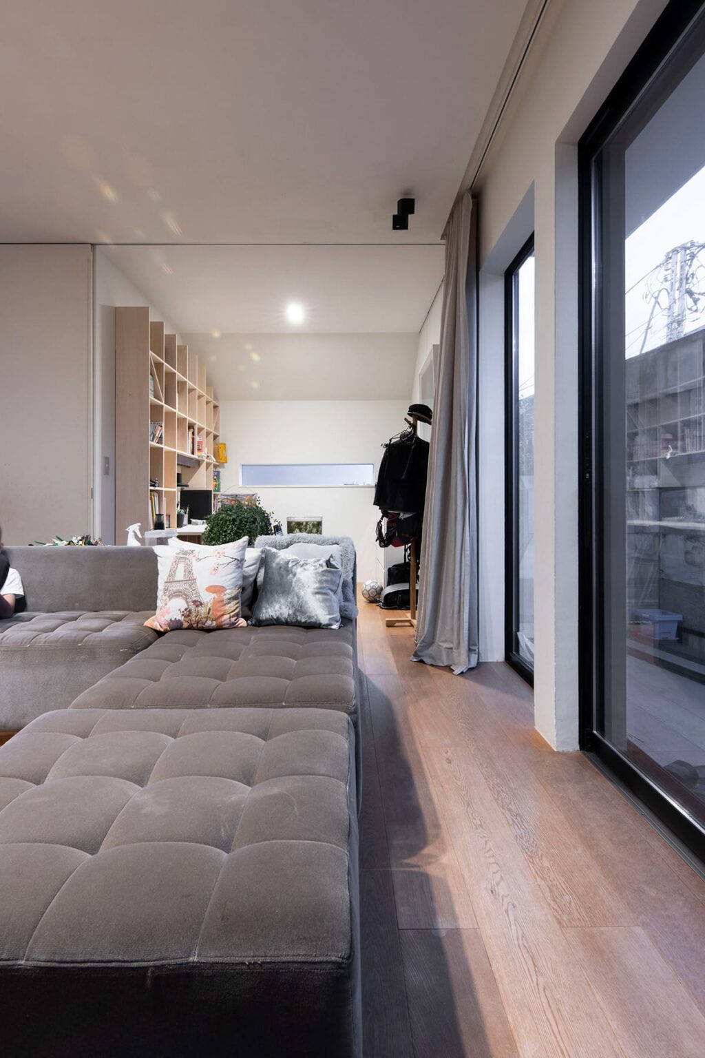 高校生の勉強机のおすすめ商品 シンプル・集中できる・収納付き机をご紹介