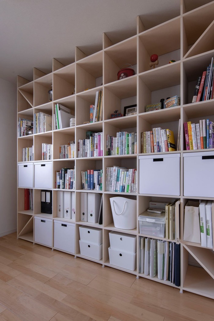 壁に収納を作る方法をご紹介 壁に穴をあけない、工事なしの簡単な方法を紹介