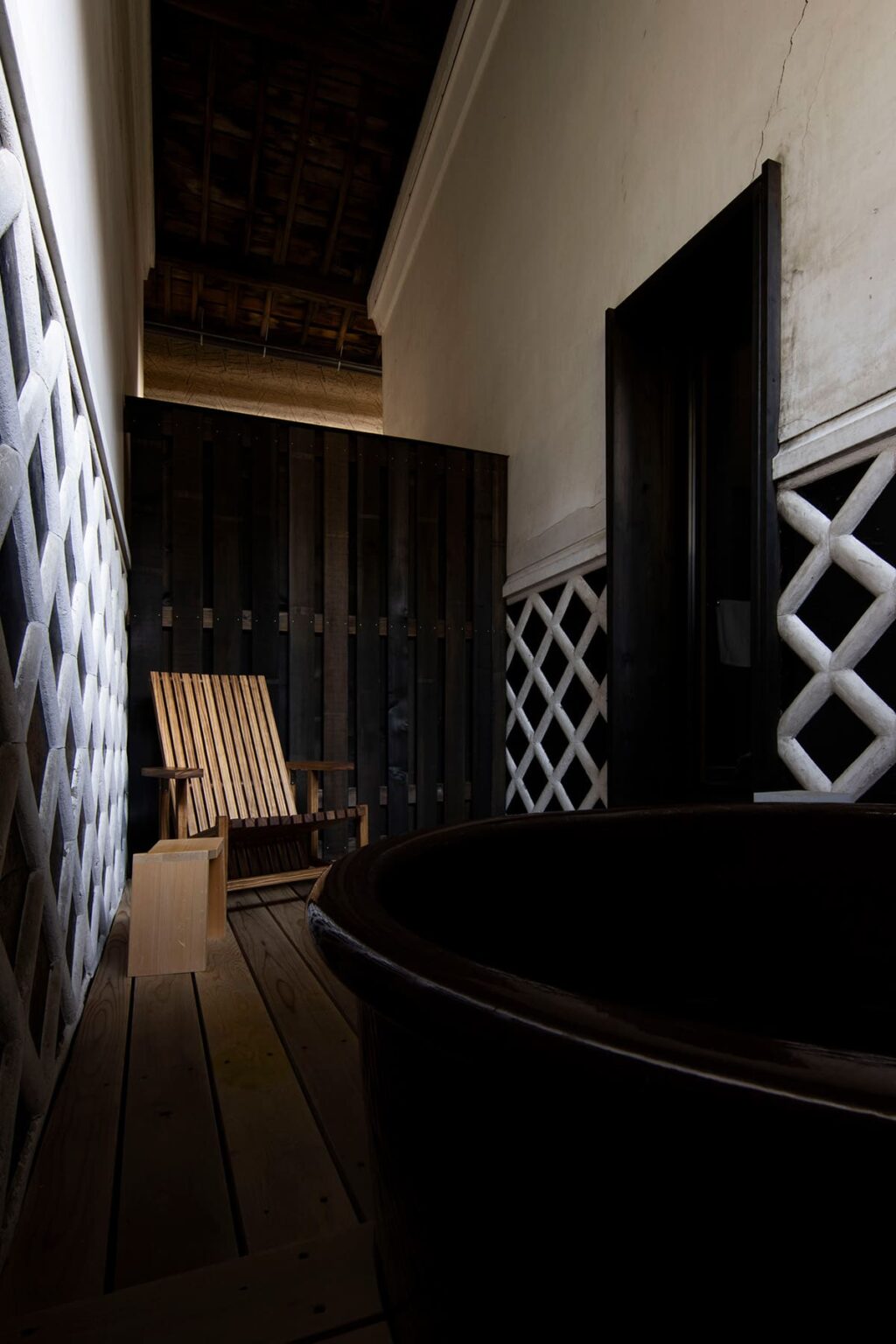 ガーデンチェア・屋外椅子のおすすめ5選 出しっぱなし置きっぱなしでもOKの事例を紹介