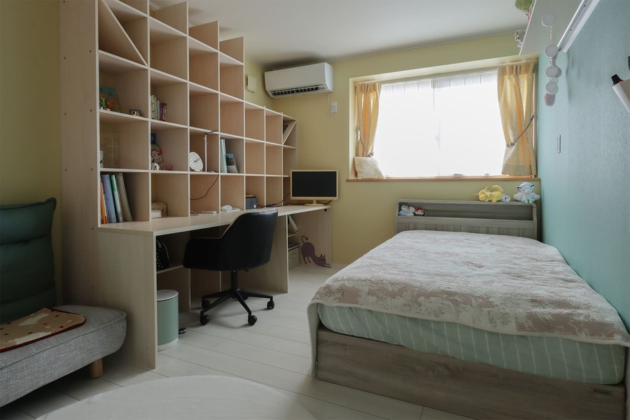 高校生の勉強机のおすすめ商品 シンプル・集中できる・収納付き机をご紹介