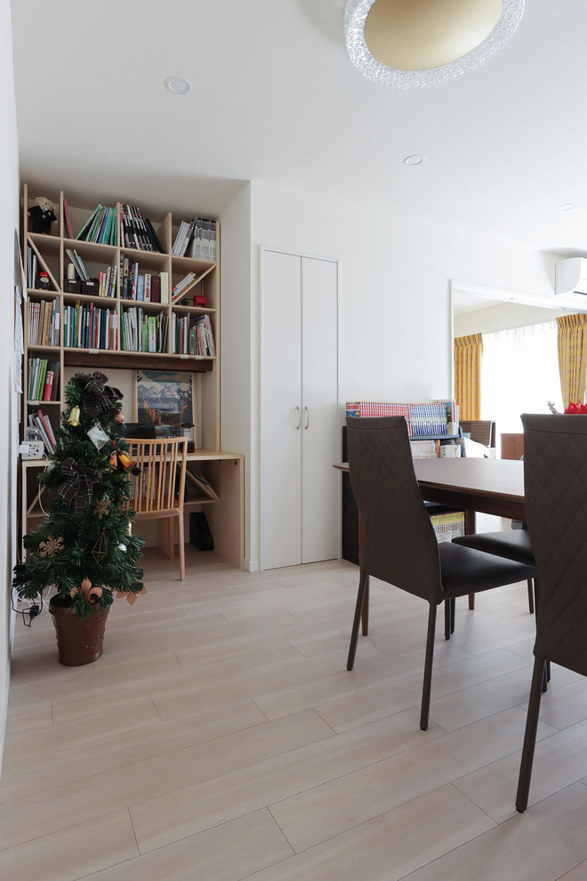 高校生の勉強机のおすすめ商品 シンプル・集中できる・収納付き机をご紹介