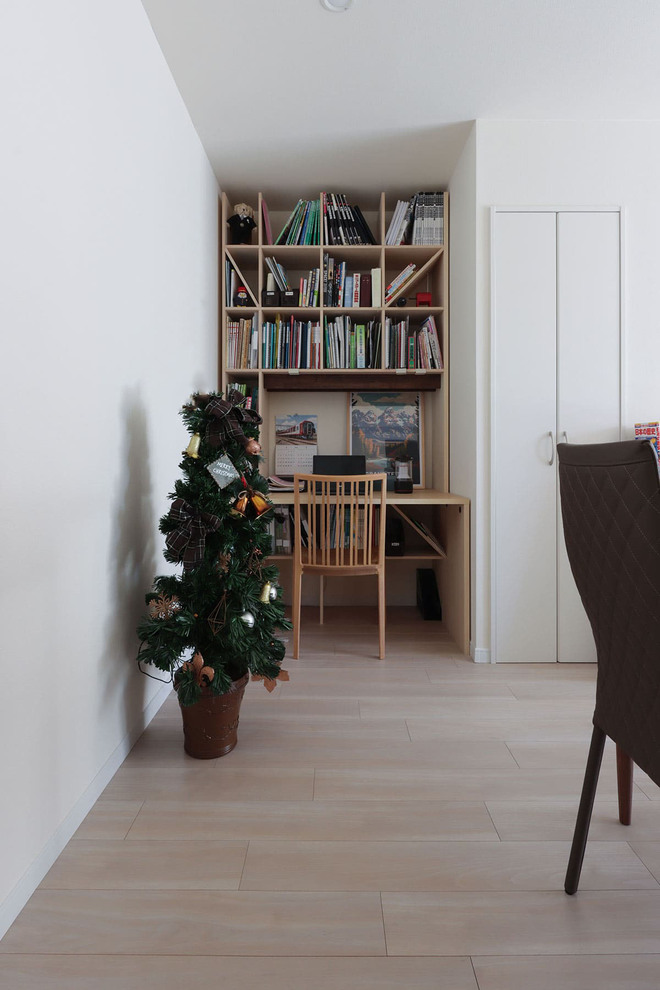 高校生の勉強机のおすすめ商品 シンプル・集中できる・収納付き机をご紹介