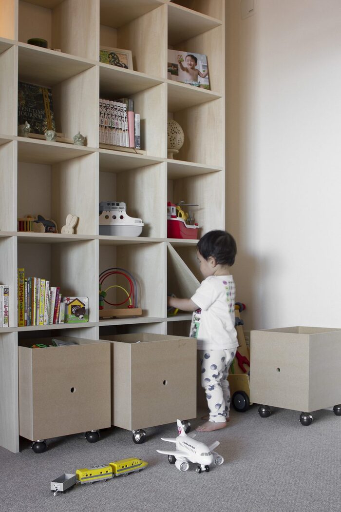 おもちゃの片付けアイデアと大量のおもちゃを収納する方法を紹介