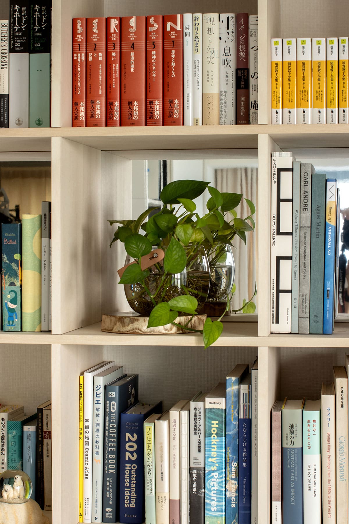 リビングダイニングの本棚 - Shelf 壁一面の本棚 奥行250mm - マルゲリータお客様事例