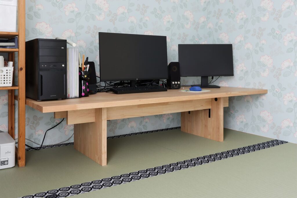 おしゃれなパソコンデスクのおすすめ11選　木製・コンパクト・ロータイプなどの事例を紹介