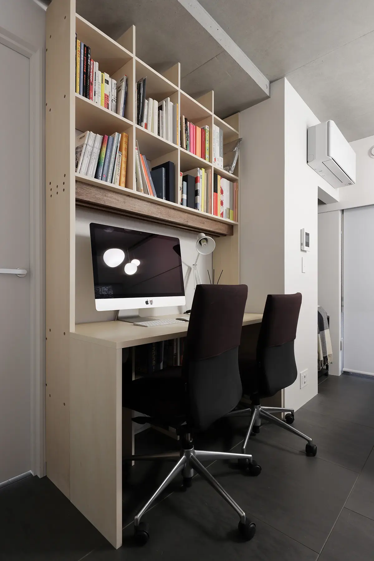 おしゃれなパソコンデスクのおすすめ11選　木製・コンパクト・ロータイプなどの事例を紹介