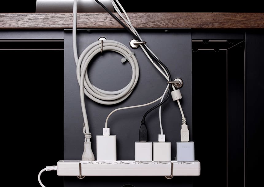 在宅デスクのおすすめ10選 おしゃれ・コンパクト・L字などのデスクの事例を紹介