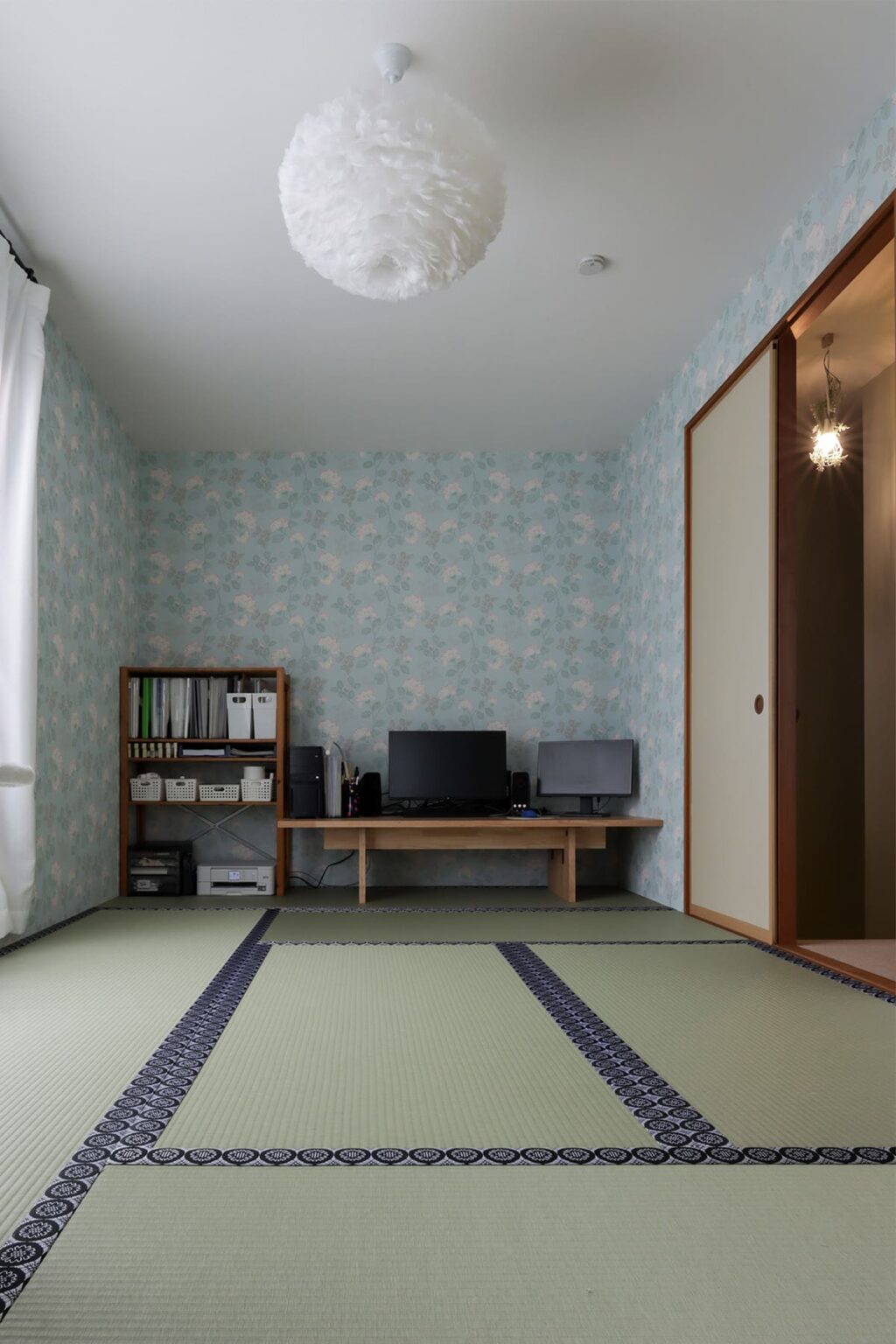 シンプルな机のおすすめ12選　大人や子ども向け・白・L字型のおしゃれデスクの事例を紹介