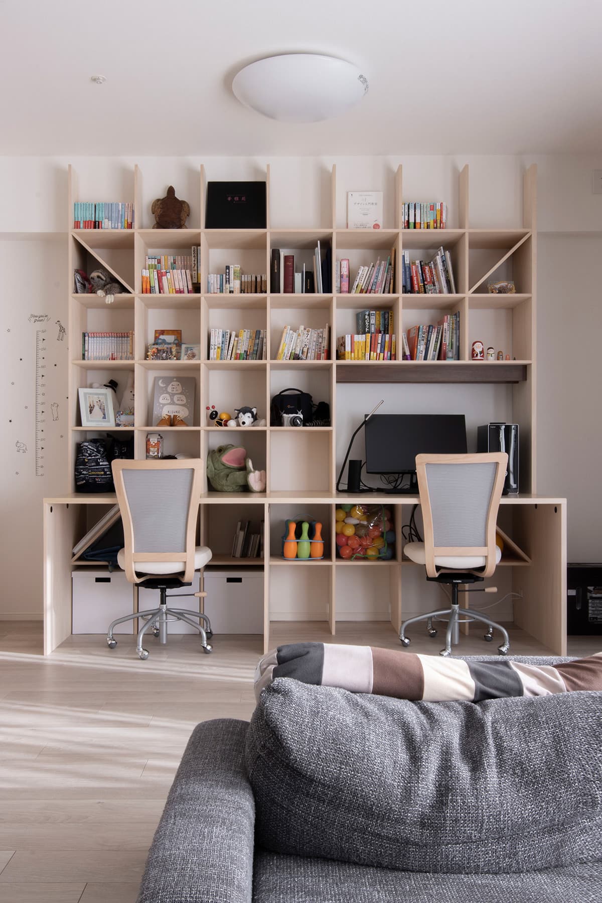 リビングに書斎を マンションでも作れる 書斎コーナーの間取りやレイアウトの事例を紹介