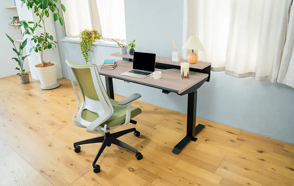 大人になっても使える学習机12選　一生使えるおしゃれなデスクの事例を紹介