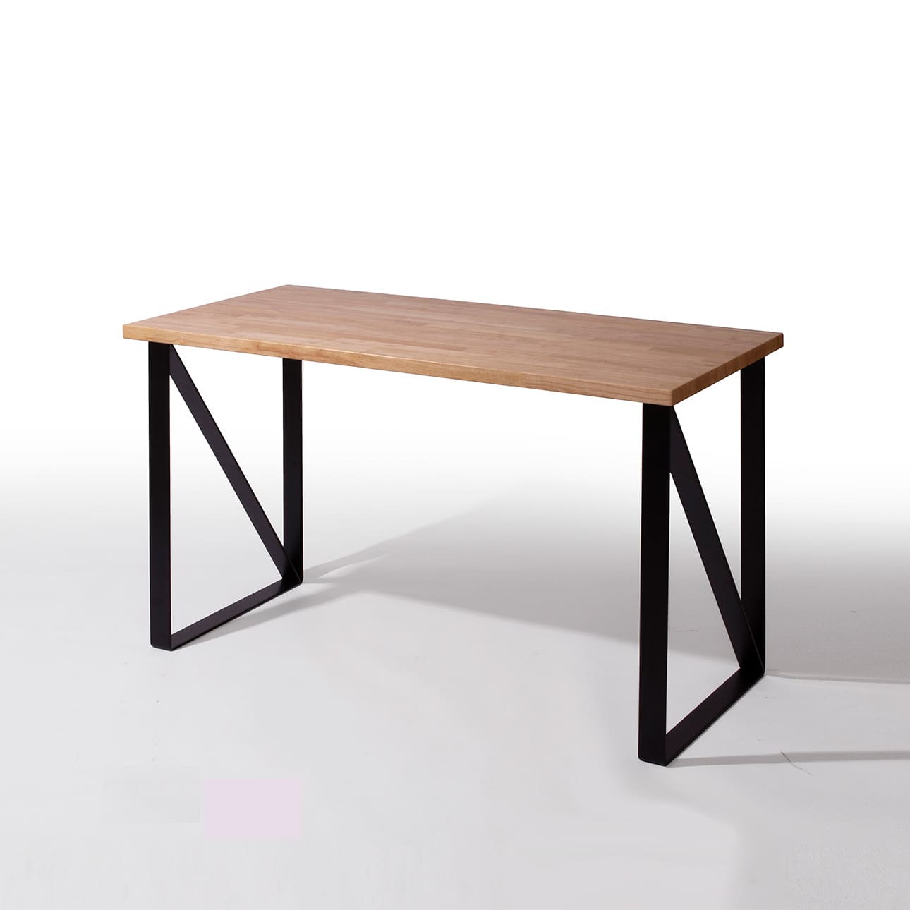 シンプルな机のおすすめ12選　大人や子ども向け・白・L字型のおしゃれデスクの事例を紹介