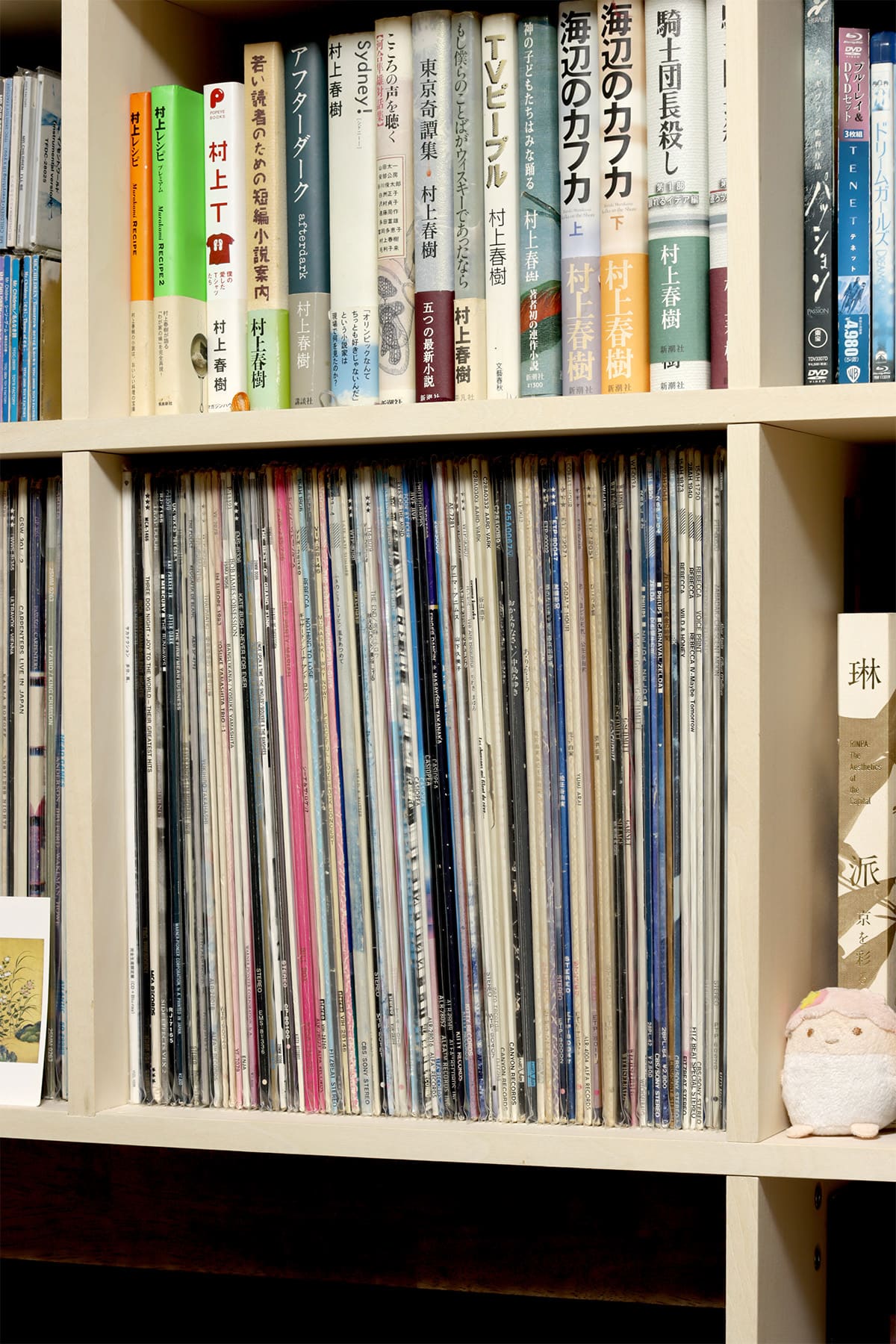 リビングのレコード棚 - Shelf 壁一面の本棚 奥行350mm - マルゲリータお客様事例