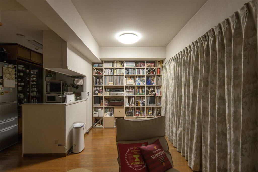 収納リフォームのアイデア・費用相場 リビングやマンションの壁面を有効に活用