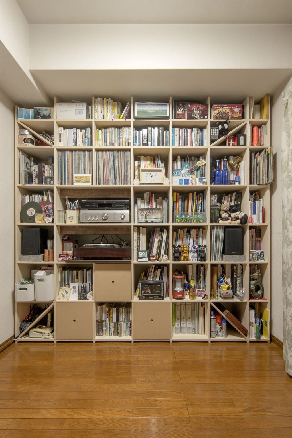 収納リフォームのアイデア・費用相場 リビングやマンションの壁面を有効に活用