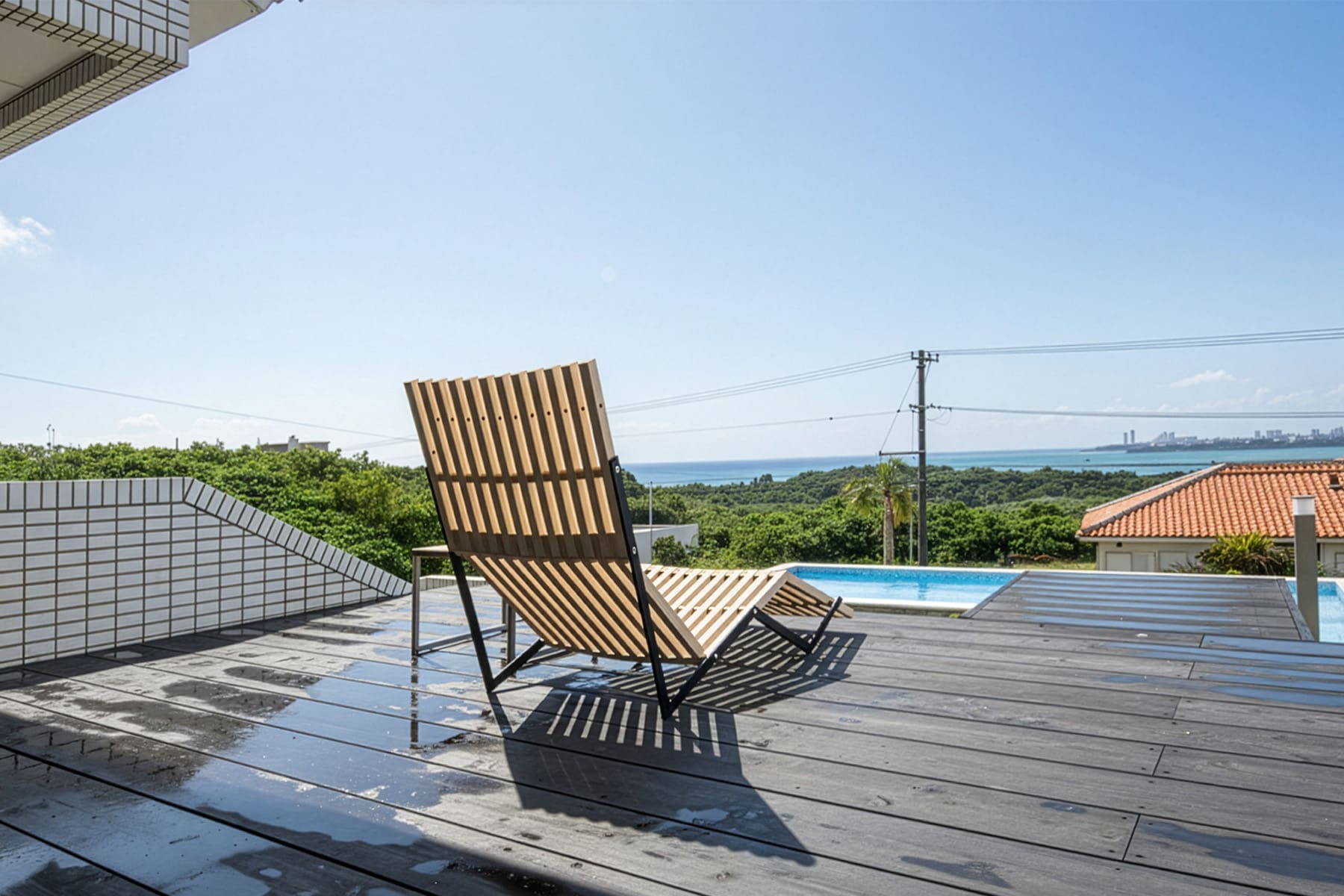 石垣島の民泊プールサイドに - EXA アウトドアファニチャー - マルゲリータお客様事例