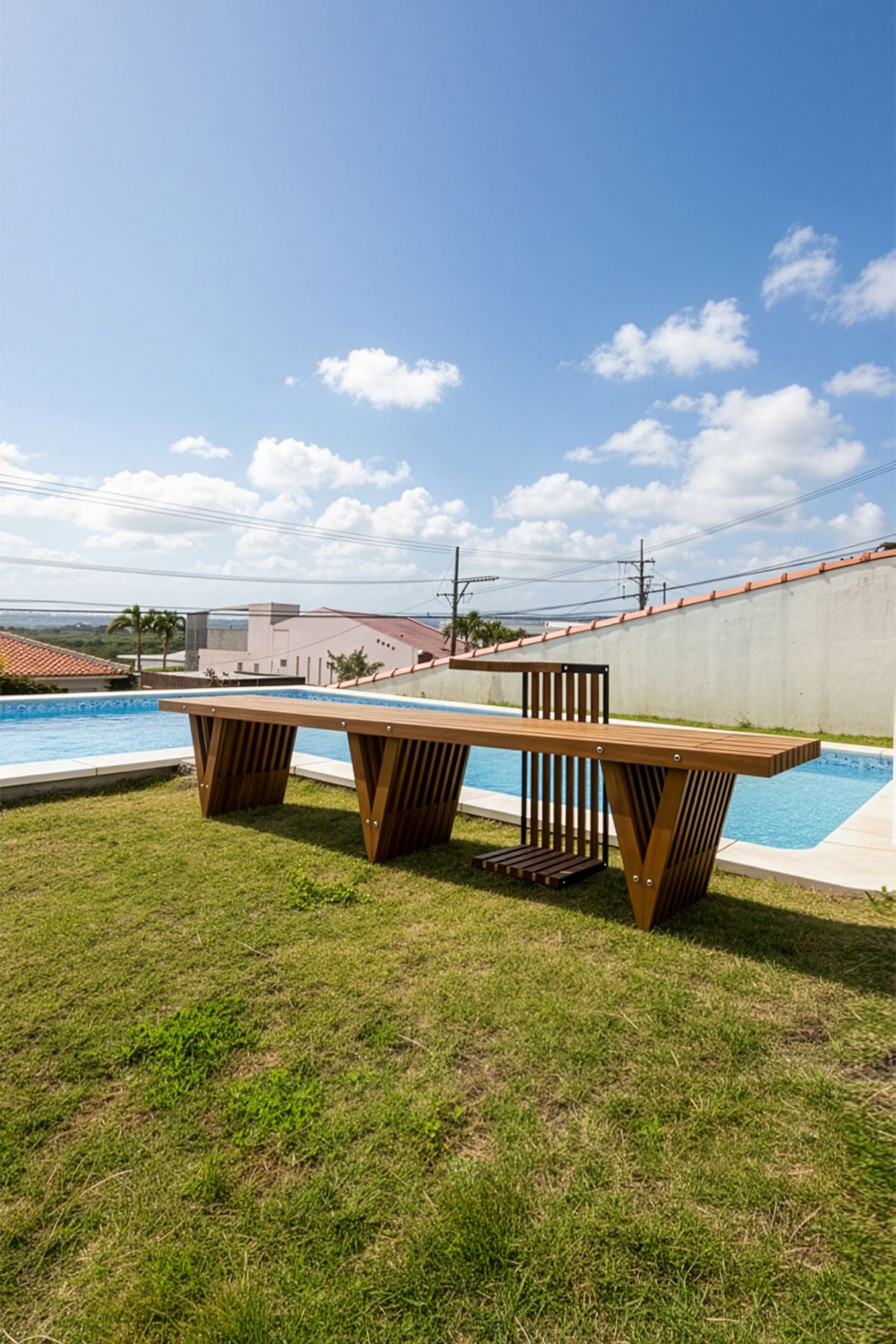 石垣島の民泊プールサイドに - EXA アウトドアファニチャー - マルゲリータお客様事例