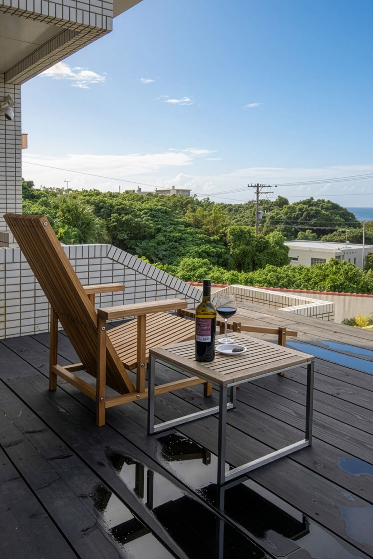 石垣島の民泊プールサイドに - EXA アウトドアファニチャー - マルゲリータお客様事例