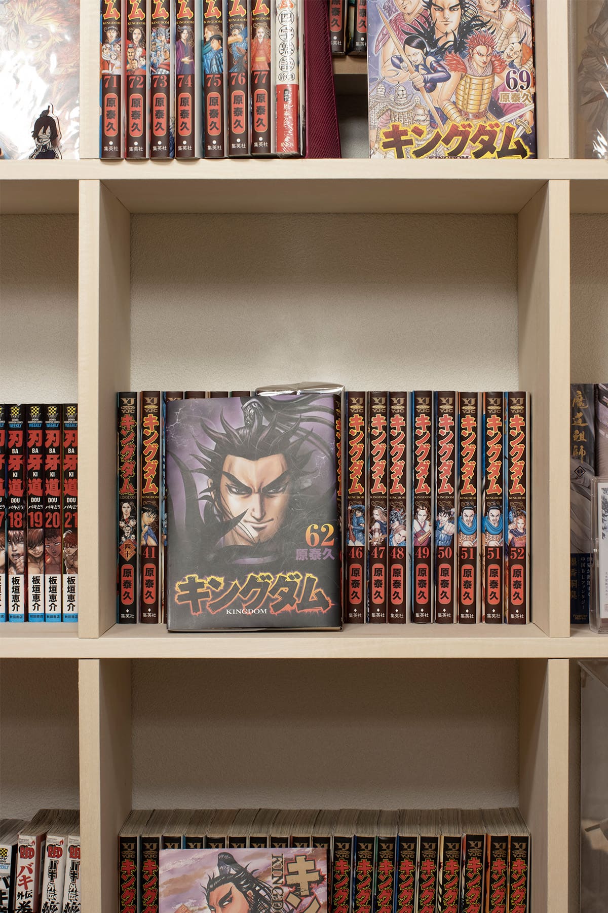 書斎コーナーの本棚 - Shelf 壁一面の本棚 奥行250mm - マルゲリータお客様事例