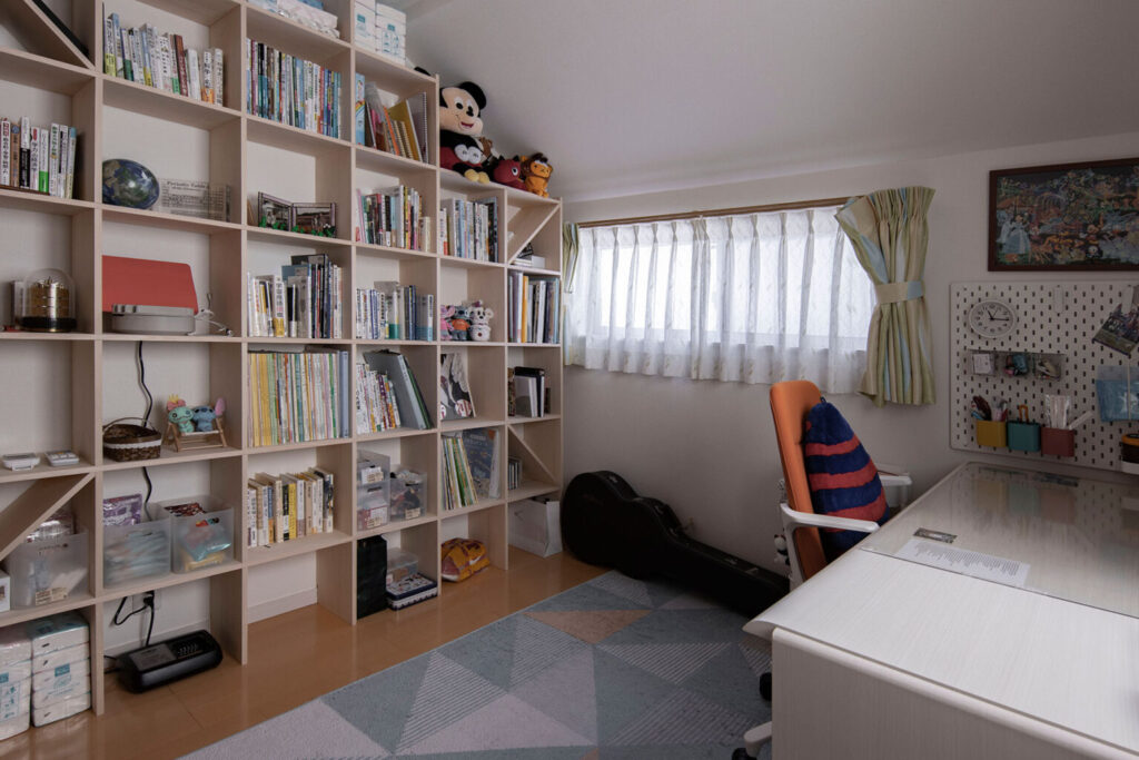 子ども部屋の収納アイデア　小中学生が長く使えるおすすめ収納法