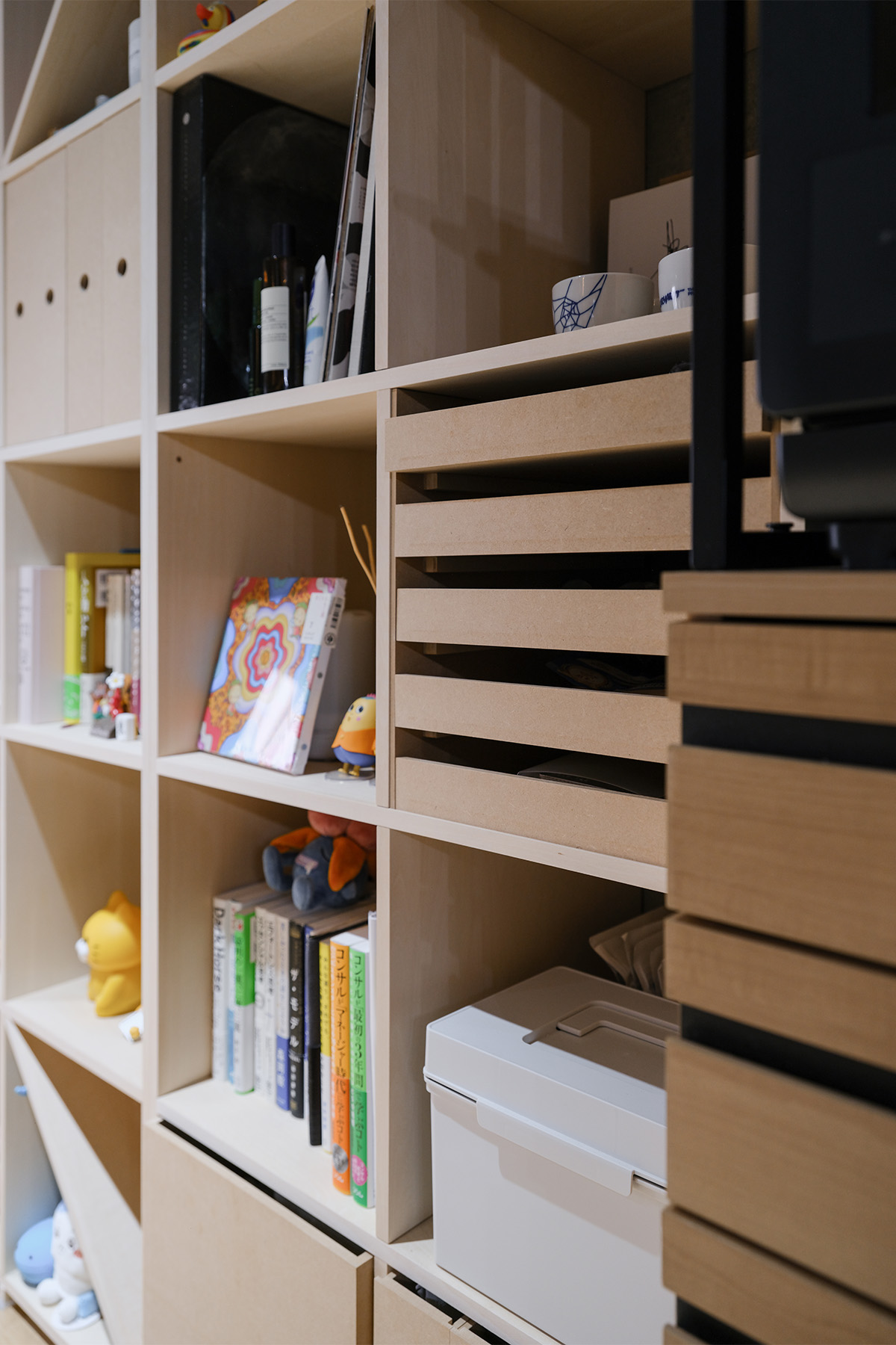大きなリビングボード - Shelf 壁一面の本棚 奥行350mm - マルゲリータお客様事例