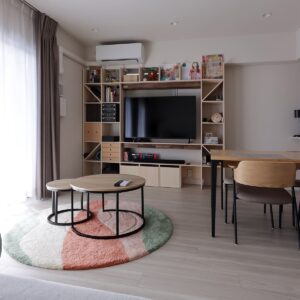 リビングボードとして - Shelf 壁一面の本棚 奥行350mm - マルゲリータお客様事例