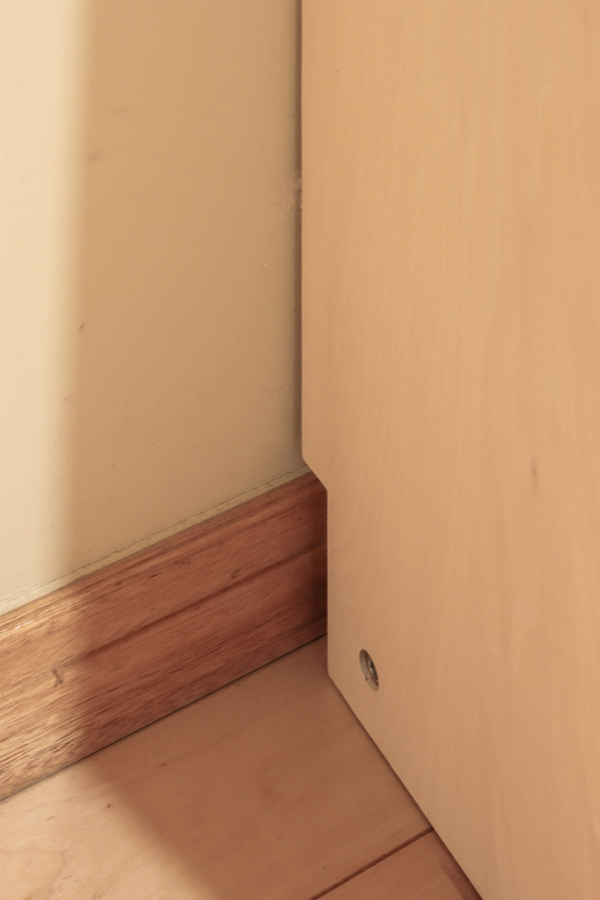 川の字に並ぶ本棚で構成した、二つのワークスペース - Shelf 壁一面の本棚 奥行350mm - マルゲリータお客様事例