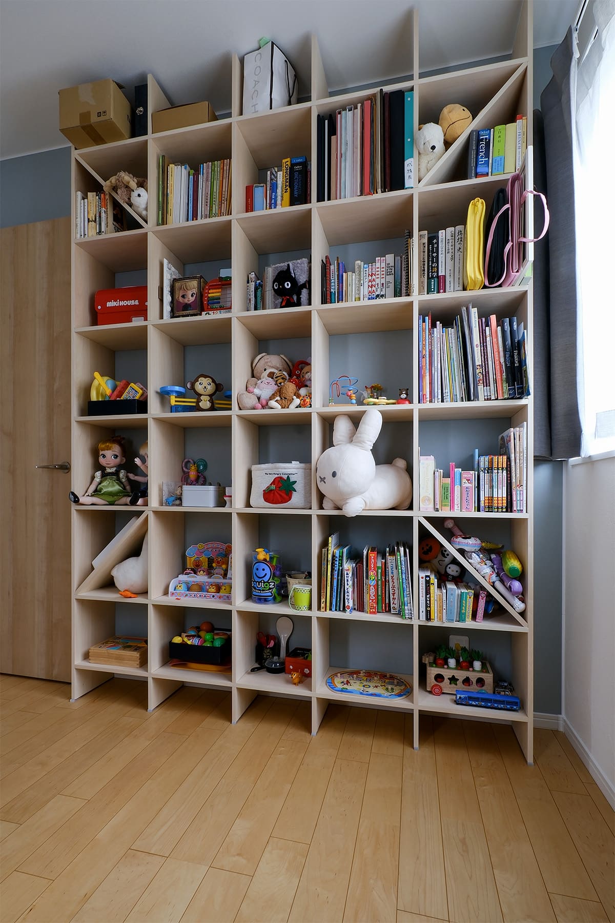 書斎および子供部屋の本棚 - Shelf 壁一面の本棚 奥行250mm - マルゲリータお客様事例
