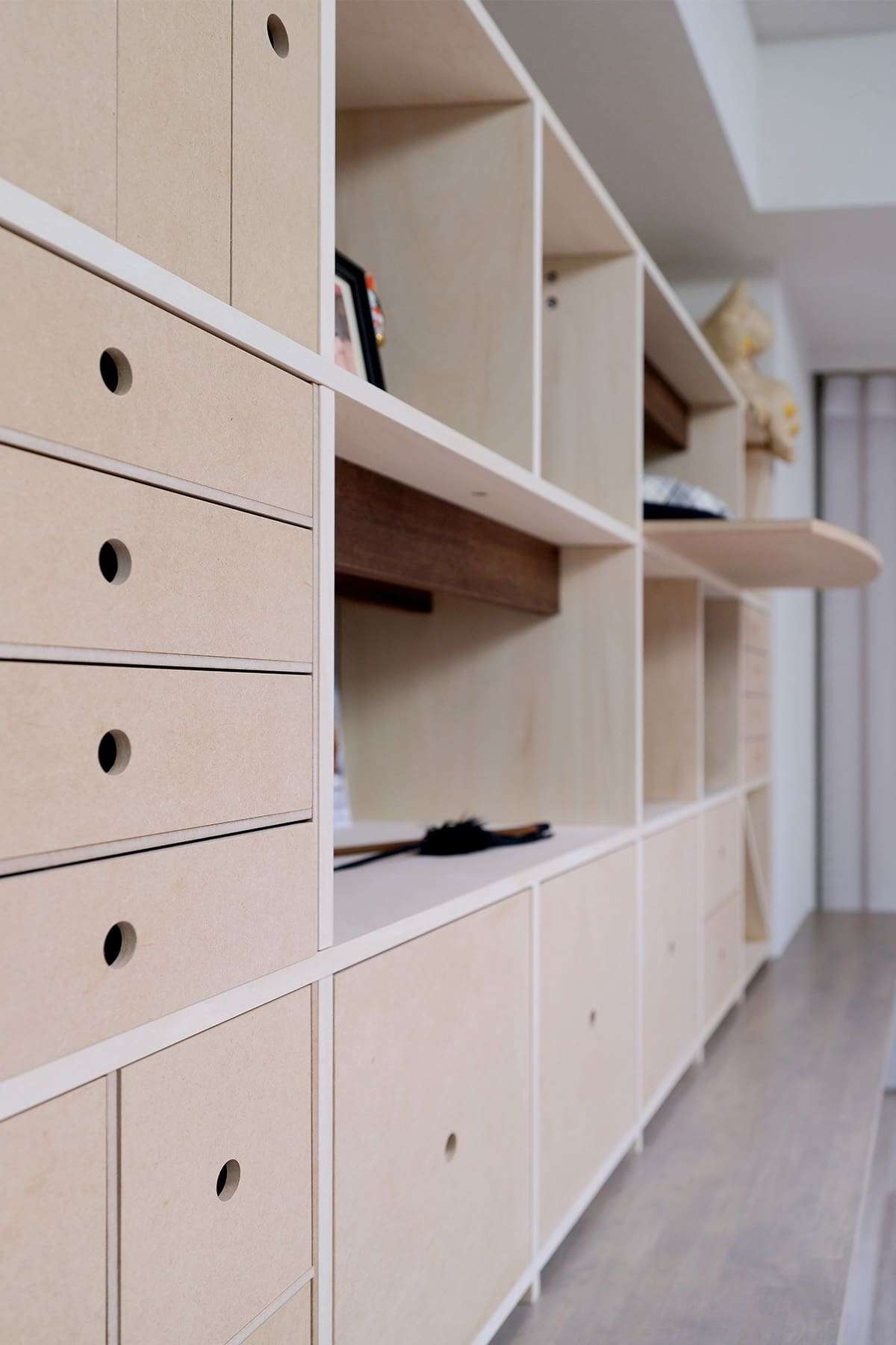 愛猫との暮らし - Shelf 壁一面の本棚 奥行350mm - マルゲリータお客様事例