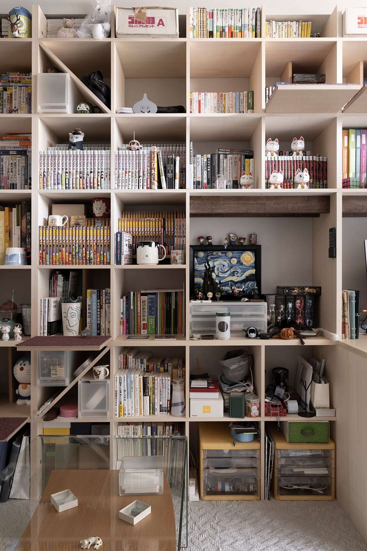 リビング収納 - Shelf 壁一面の本棚 奥行350mm / カウンター付き本棚 - マルゲリータお客様事例