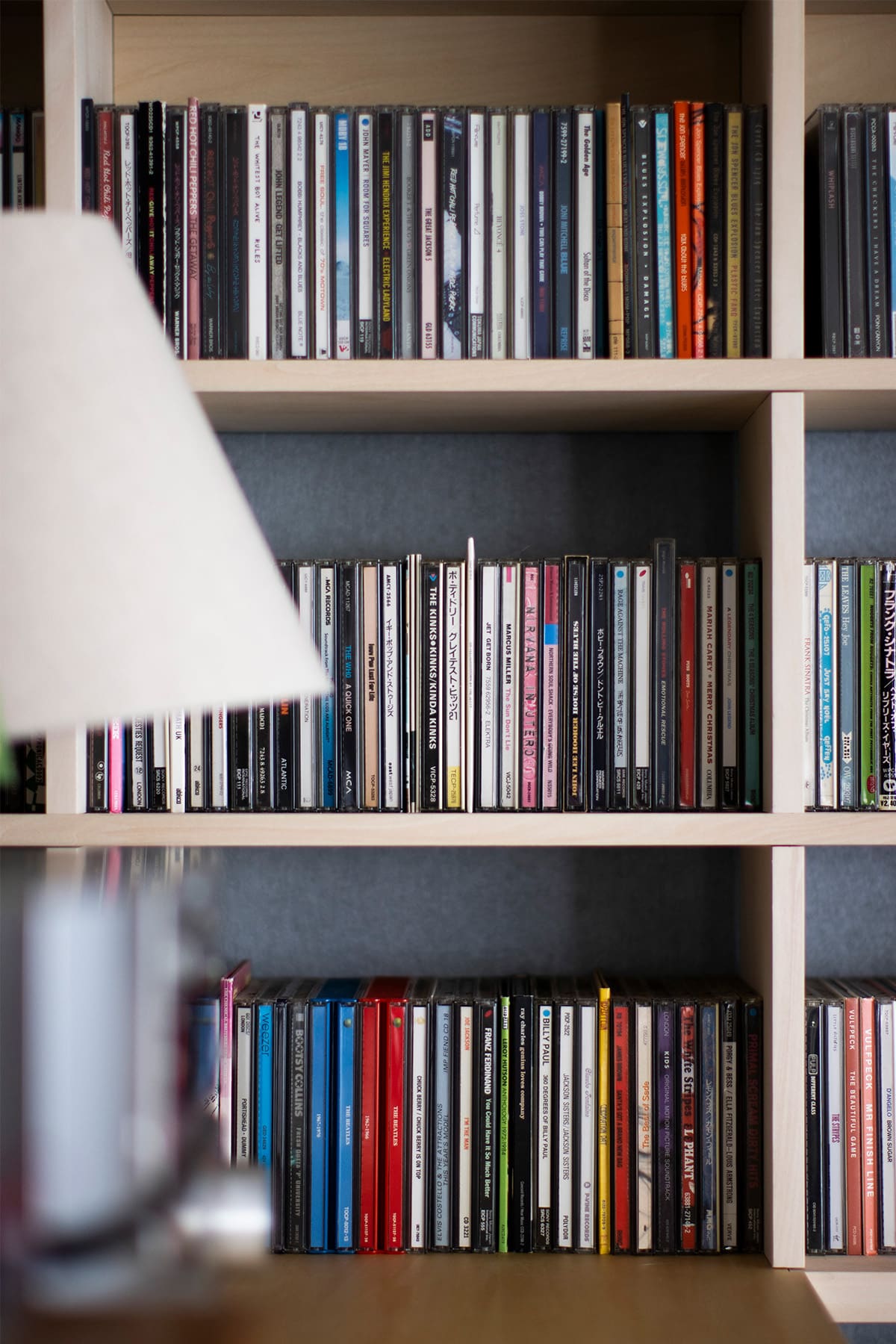 リビングのレコード棚・CD棚 - Shelf 壁一面のコミック本棚 / 壁一面の本棚 奥行350mm - マルゲリータお客様事例