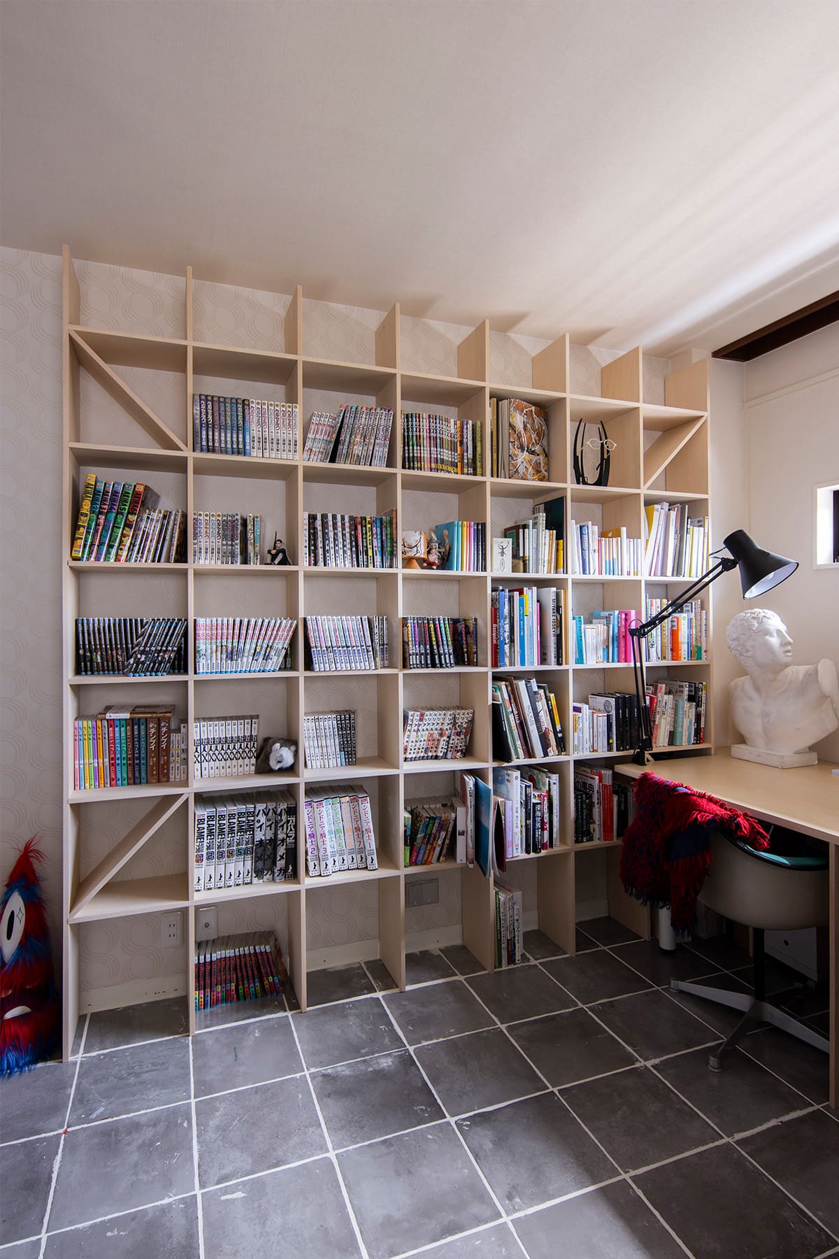 趣味のアトリエに - Shelf 壁一面の本棚 奥行250mm - マルゲリータお客様事例