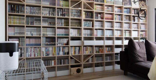 壁面を埋め尽くす 壁一面のA5判本棚 Shelf マルゲリータ使用事例