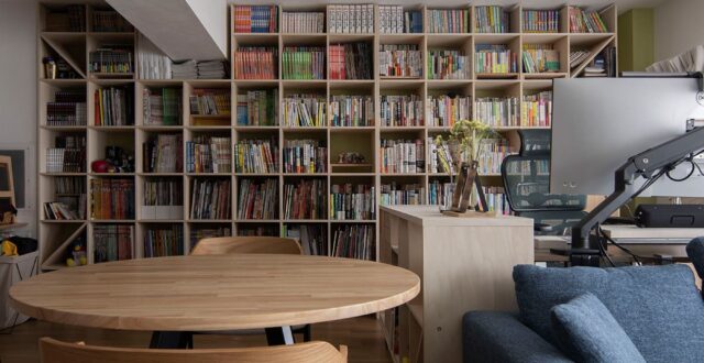 【File 816】大きなリビングにご夫婦それぞれの書斎を設ける - Shelf 壁一面の本棚奥行250mm - マルゲリータお客様事例