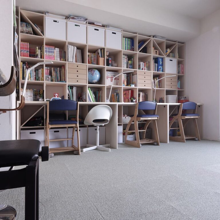 【File 825】3人兄弟の子供部屋 - Shelf カウンター付き本棚 - マルゲリータお客様事例
