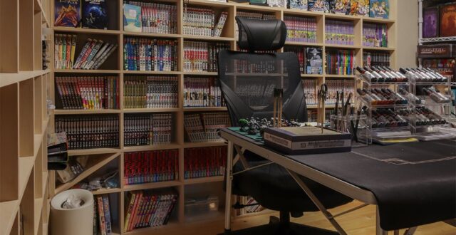 クリエイティブな漫画部屋 - Shelf 壁一面のコミック本棚 奥行180mm - マルゲリータお客様事例