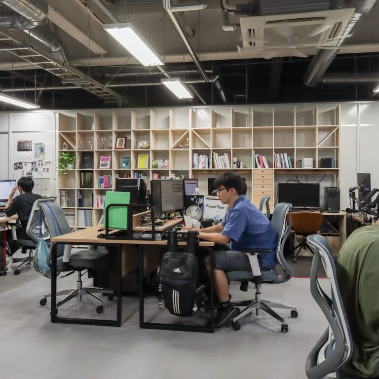 九州大学大学院工学府土木工学専攻 災害数理研究室 - Shelf 壁一面の本棚 - マルゲリータお客様事例