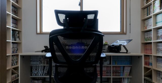 コミック専用本棚 - Shelf 壁一面のコミック本棚 奥行180mm - マルゲリータお客様事例