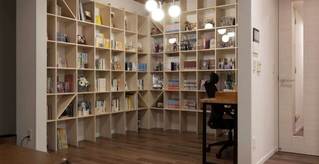 書斎コーナーの本棚 - Shelf 壁一面の本棚 奥行250mm - マルゲリータお客様事例